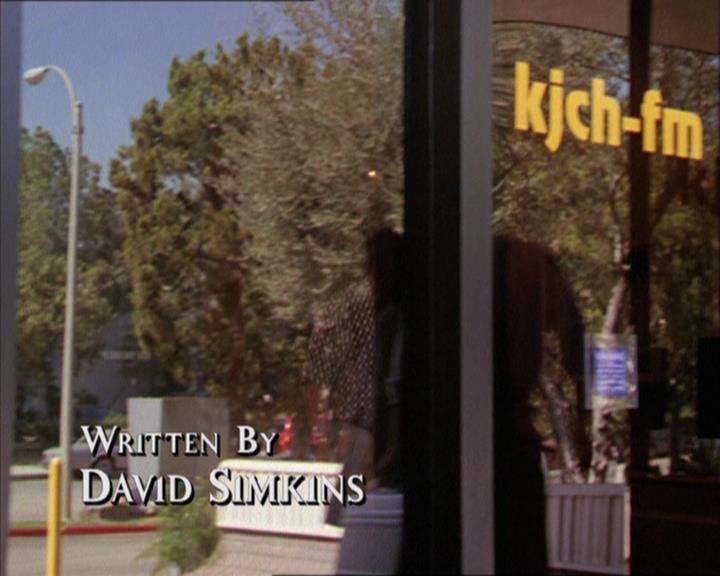 Charmed-Online_dot_net-2x05TheDevilsMusic0333.jpg