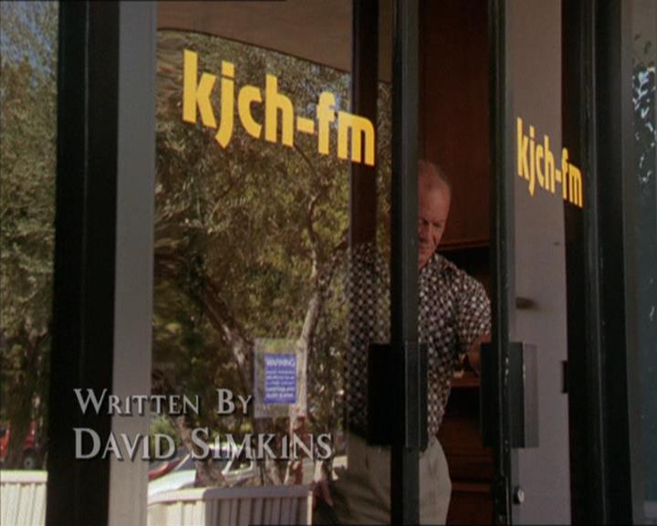 Charmed-Online_dot_net-2x05TheDevilsMusic0340.jpg