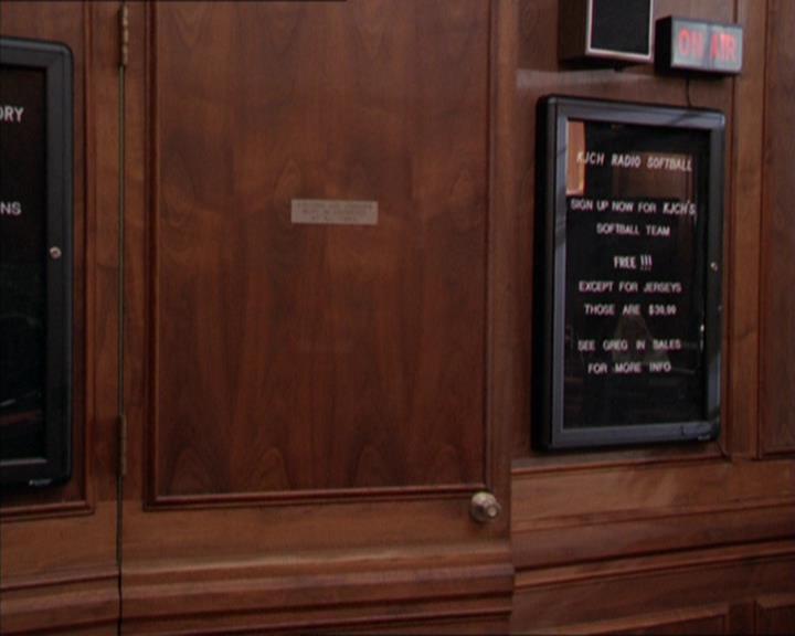 Charmed-Online_dot_net-2x05TheDevilsMusic0352.jpg