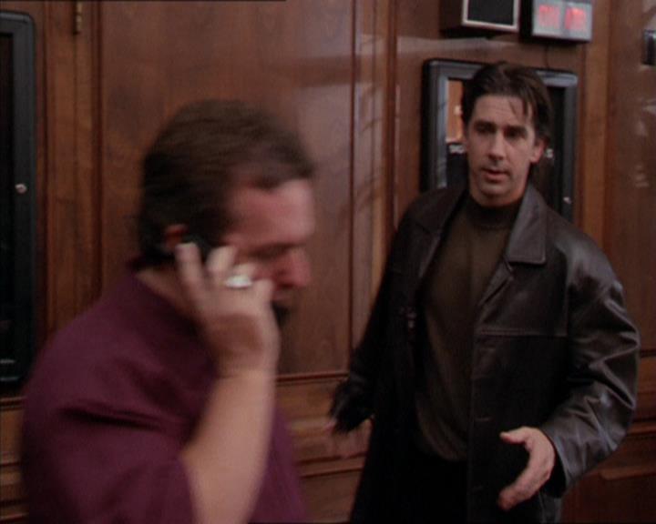 Charmed-Online_dot_net-2x05TheDevilsMusic0367.jpg