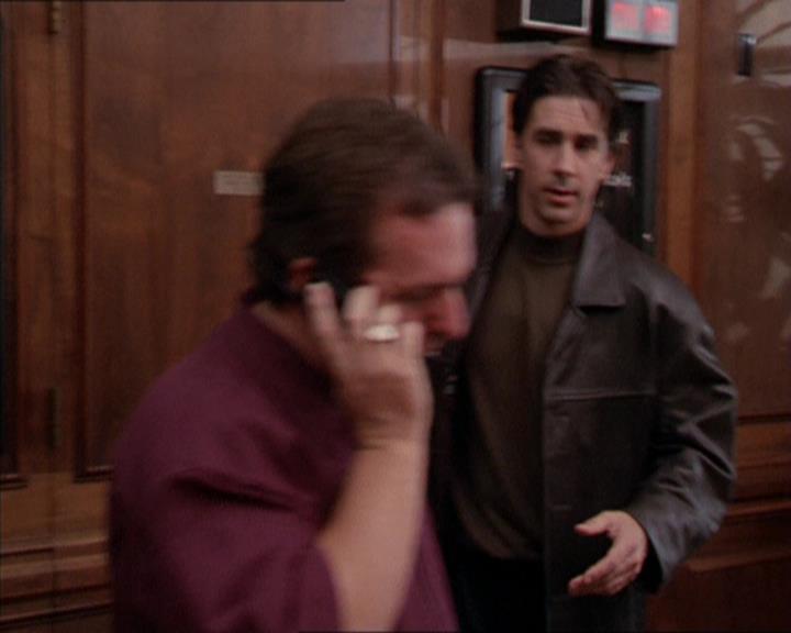 Charmed-Online_dot_net-2x05TheDevilsMusic0368.jpg