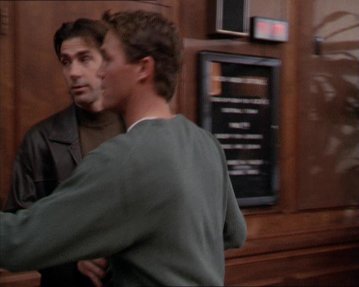 Charmed-Online_dot_net-2x05TheDevilsMusic0373.jpg