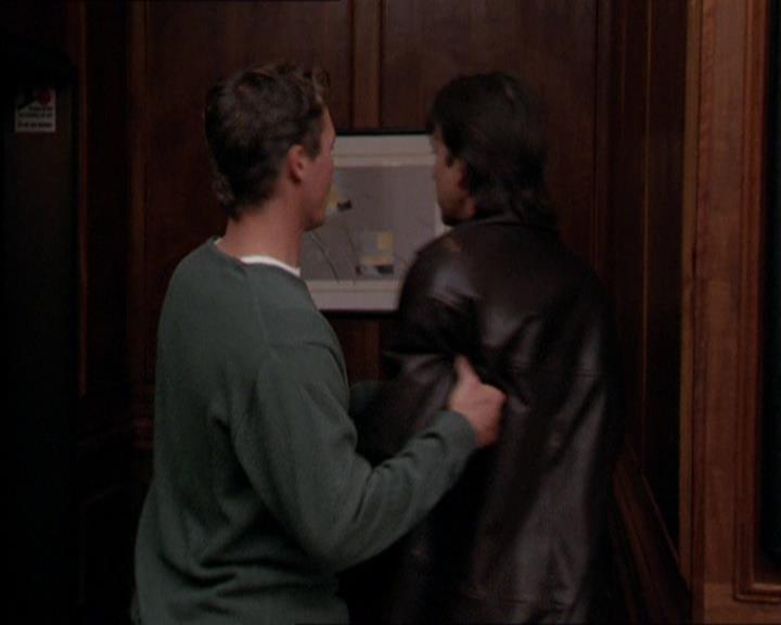 Charmed-Online_dot_net-2x05TheDevilsMusic0384.jpg