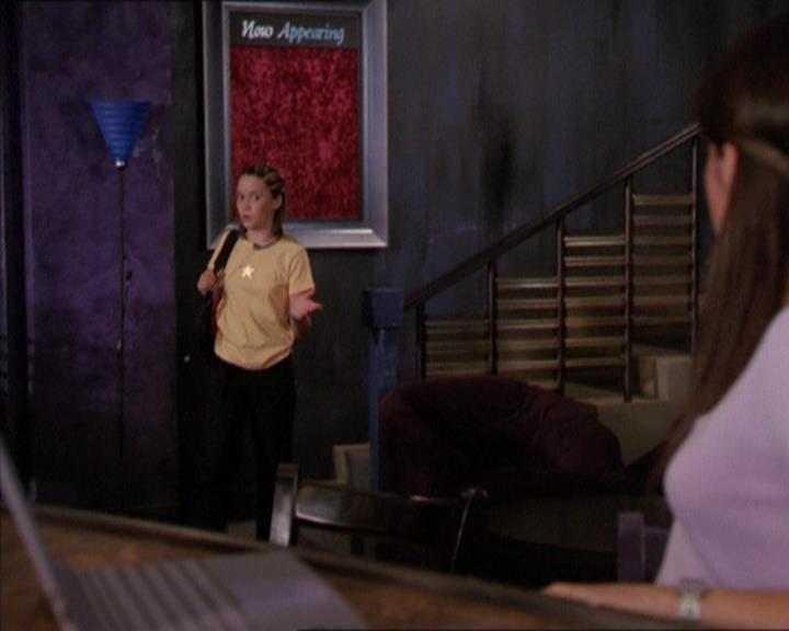Charmed-Online_dot_net-2x05TheDevilsMusic0419.jpg