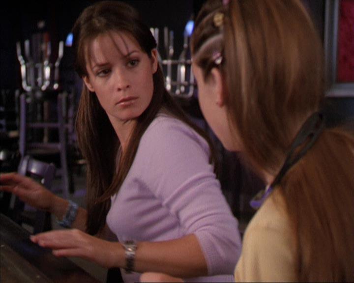 Charmed-Online_dot_net-2x05TheDevilsMusic0452.jpg