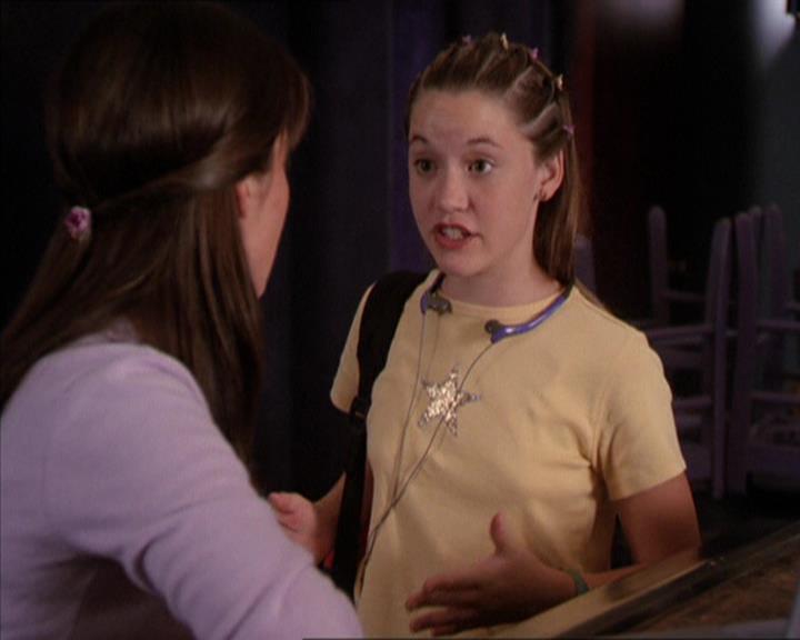 Charmed-Online_dot_net-2x05TheDevilsMusic0459.jpg