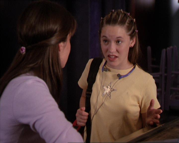 Charmed-Online_dot_net-2x05TheDevilsMusic0467.jpg