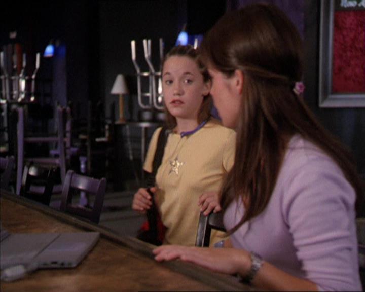 Charmed-Online_dot_net-2x05TheDevilsMusic0488.jpg