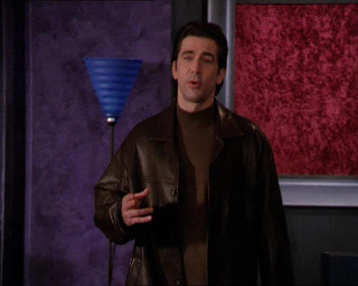 Charmed-Online_dot_net-2x05TheDevilsMusic0512.jpg