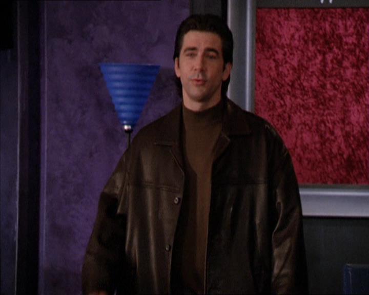 Charmed-Online_dot_net-2x05TheDevilsMusic0514.jpg