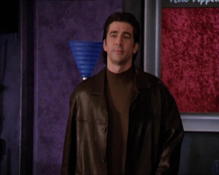 Charmed-Online_dot_net-2x05TheDevilsMusic0516.jpg