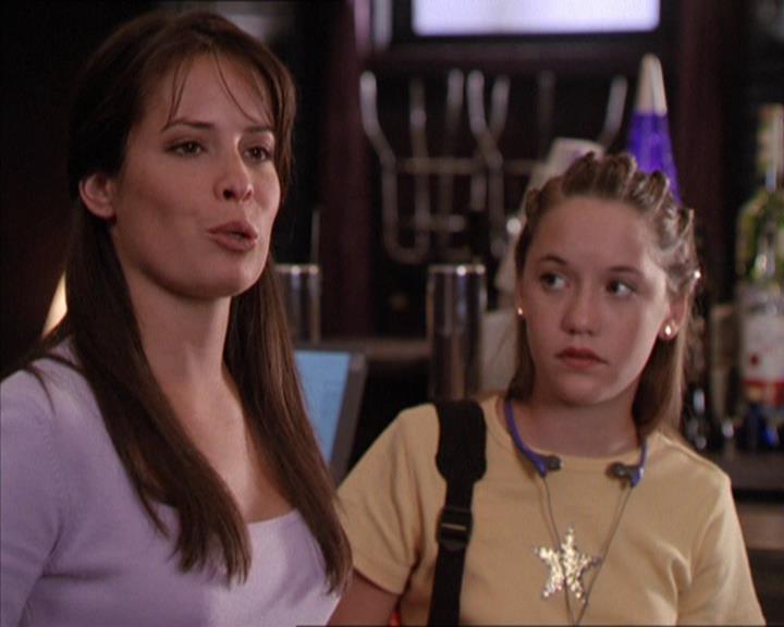 Charmed-Online_dot_net-2x05TheDevilsMusic0541.jpg