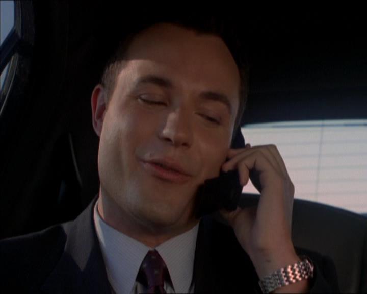 Charmed-Online_dot_net-2x05TheDevilsMusic0621.jpg