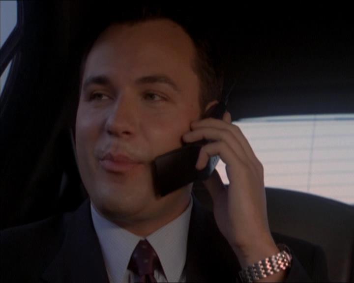Charmed-Online_dot_net-2x05TheDevilsMusic0626.jpg