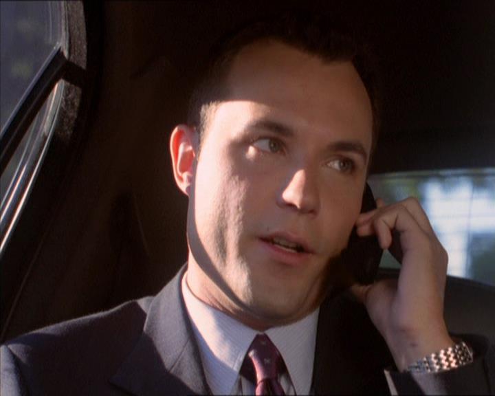 Charmed-Online_dot_net-2x05TheDevilsMusic0637.jpg