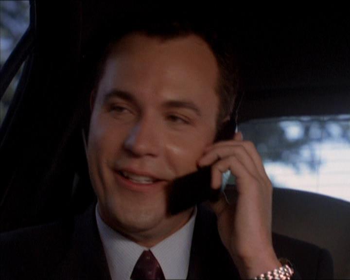 Charmed-Online_dot_net-2x05TheDevilsMusic0647.jpg