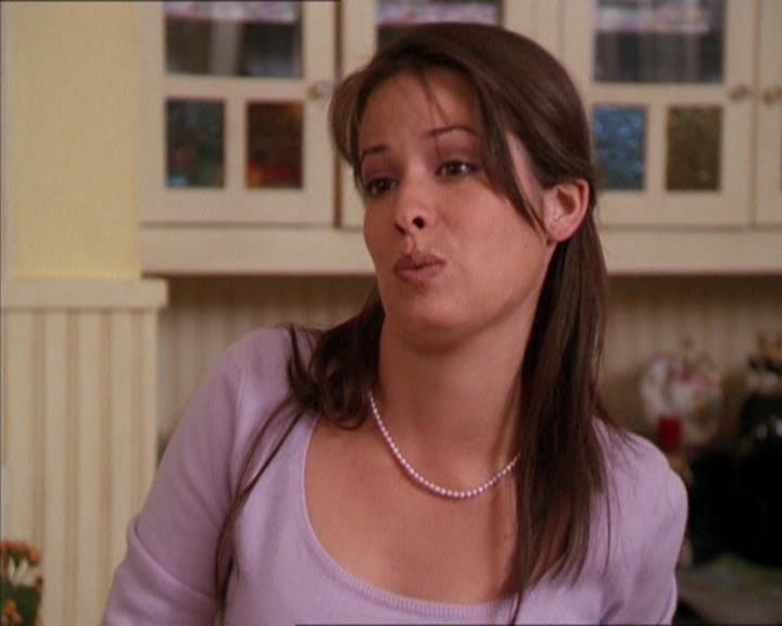 Charmed-Online_dot_net-2x05TheDevilsMusic0682.jpg