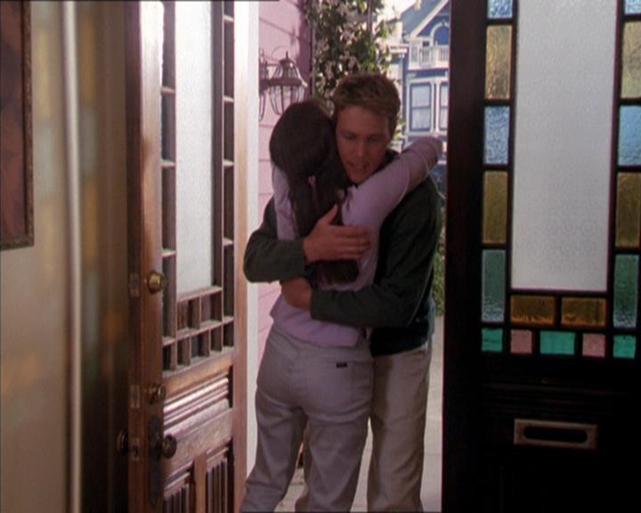 Charmed-Online_dot_net-2x05TheDevilsMusic0704.jpg