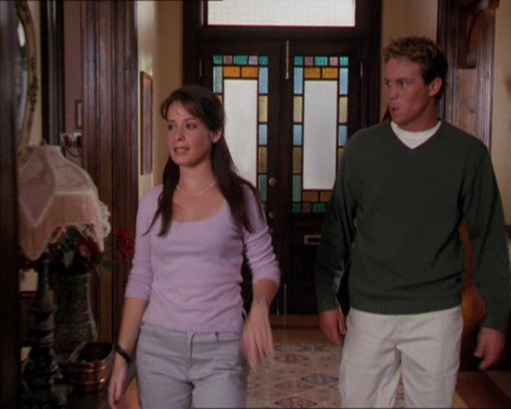 Charmed-Online_dot_net-2x05TheDevilsMusic0711.jpg