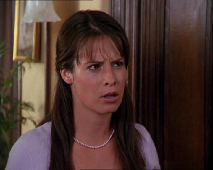 Charmed-Online_dot_net-2x05TheDevilsMusic0747.jpg