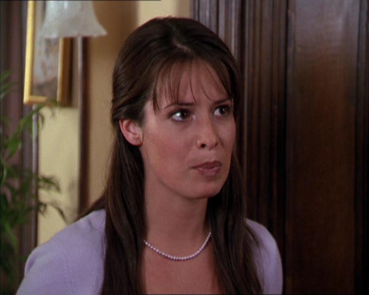 Charmed-Online_dot_net-2x05TheDevilsMusic0750.jpg
