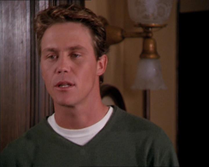 Charmed-Online_dot_net-2x05TheDevilsMusic0755.jpg