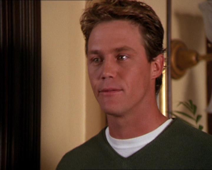Charmed-Online_dot_net-2x05TheDevilsMusic0802.jpg