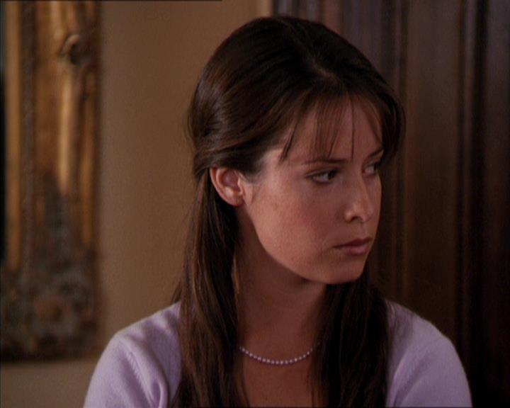 Charmed-Online_dot_net-2x05TheDevilsMusic0816.jpg