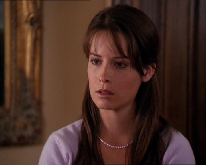 Charmed-Online_dot_net-2x05TheDevilsMusic0817.jpg