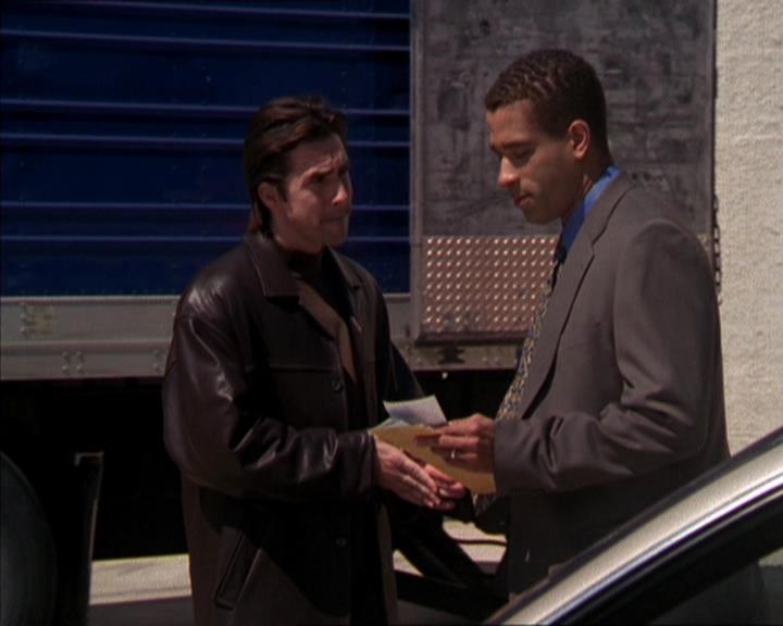 Charmed-Online_dot_net-2x05TheDevilsMusic0841.jpg