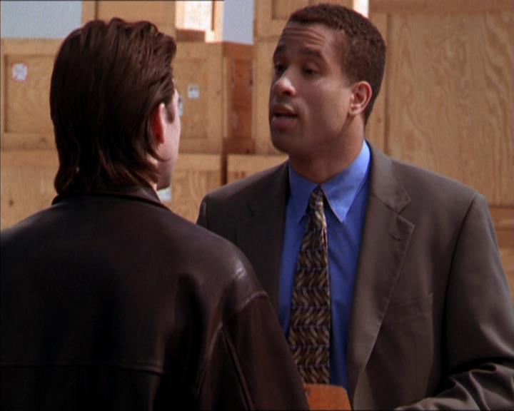 Charmed-Online_dot_net-2x05TheDevilsMusic0852.jpg