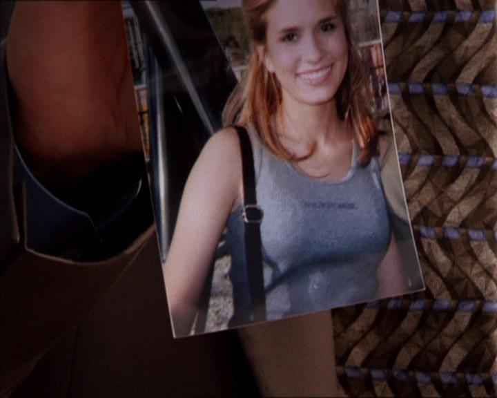 Charmed-Online_dot_net-2x05TheDevilsMusic0853.jpg