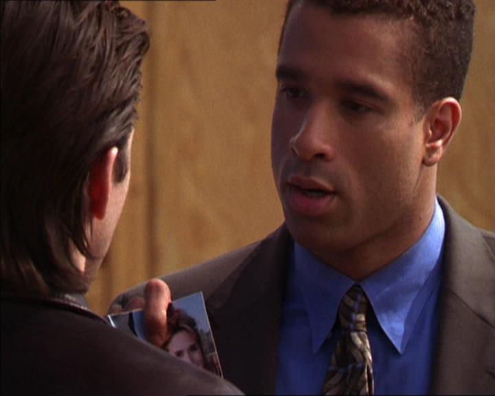 Charmed-Online_dot_net-2x05TheDevilsMusic0863.jpg