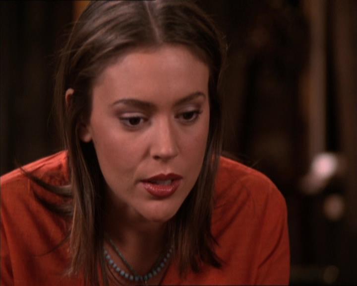 Charmed-Online_dot_net-2x05TheDevilsMusic0946.jpg