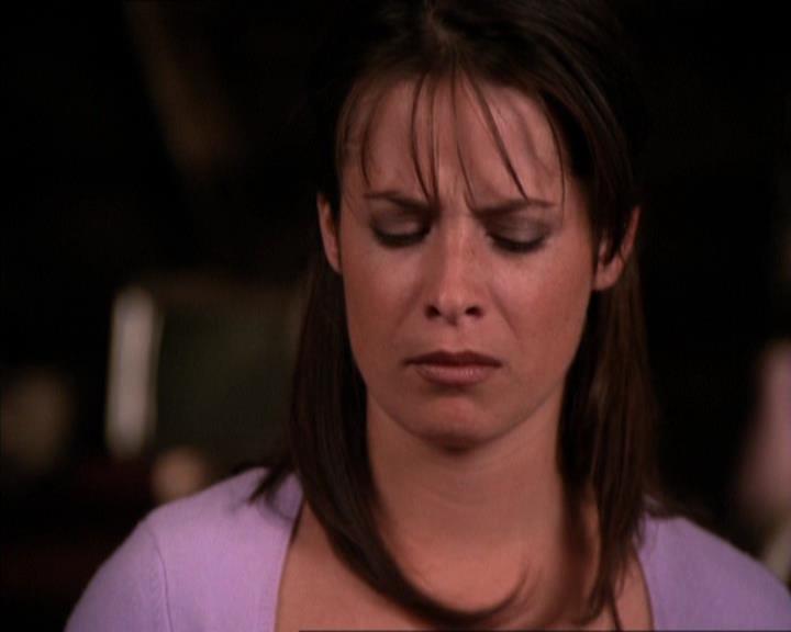 Charmed-Online_dot_net-2x05TheDevilsMusic0948.jpg