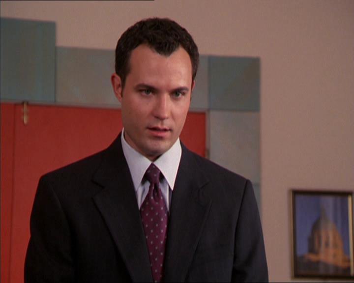 Charmed-Online_dot_net-2x05TheDevilsMusic1040.jpg