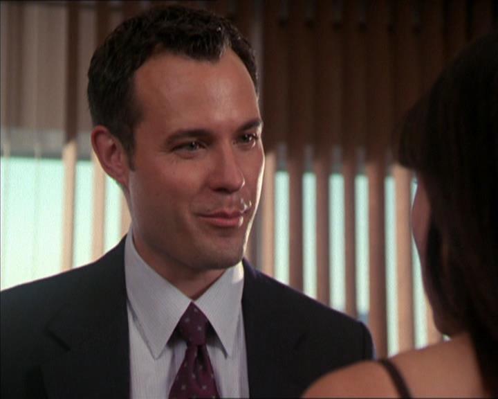Charmed-Online_dot_net-2x05TheDevilsMusic1094.jpg