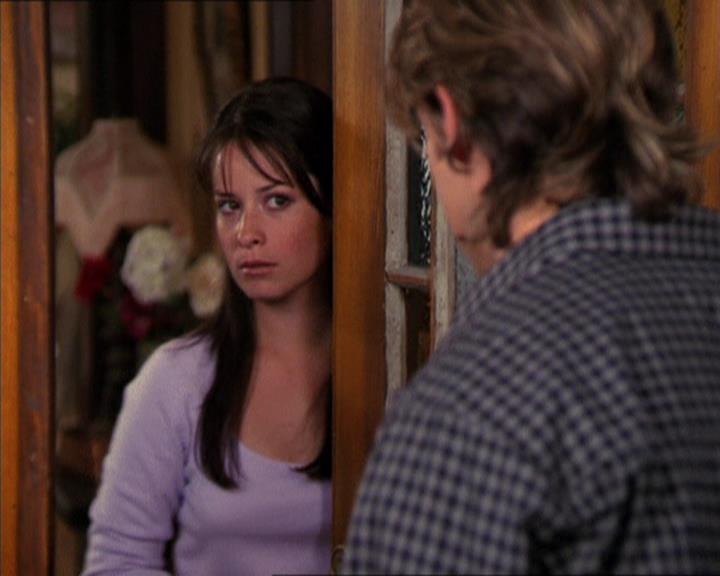 Charmed-Online_dot_net-2x05TheDevilsMusic1231.jpg