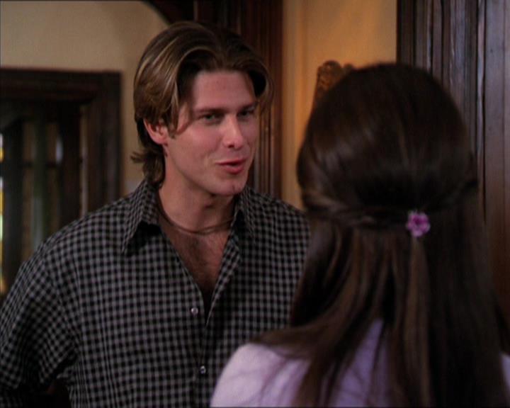 Charmed-Online_dot_net-2x05TheDevilsMusic1245.jpg