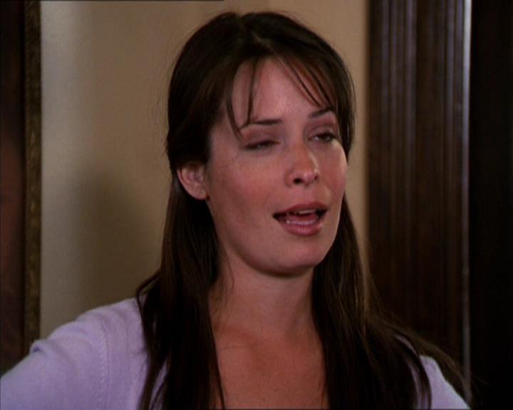 Charmed-Online_dot_net-2x05TheDevilsMusic1265.jpg