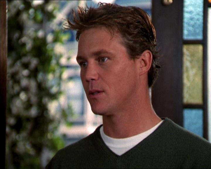 Charmed-Online_dot_net-2x05TheDevilsMusic1282.jpg