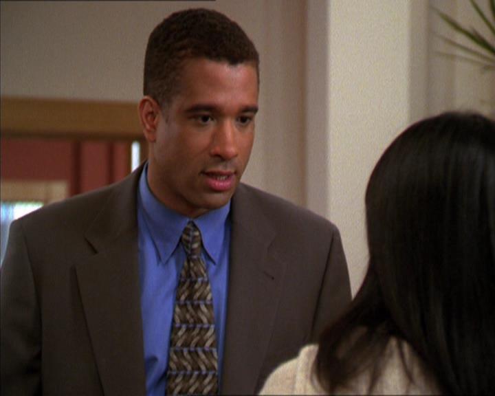 Charmed-Online_dot_net-2x05TheDevilsMusic1317.jpg