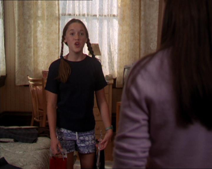 Charmed-Online_dot_net-2x05TheDevilsMusic1416.jpg