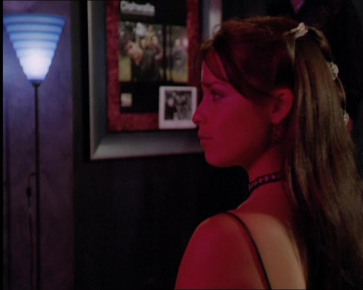 Charmed-Online_dot_net-2x05TheDevilsMusic1489.jpg