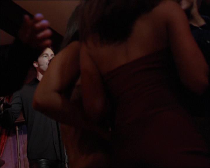 Charmed-Online_dot_net-2x05TheDevilsMusic1766.jpg
