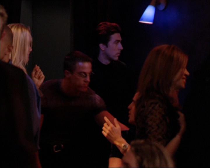Charmed-Online_dot_net-2x05TheDevilsMusic1785.jpg