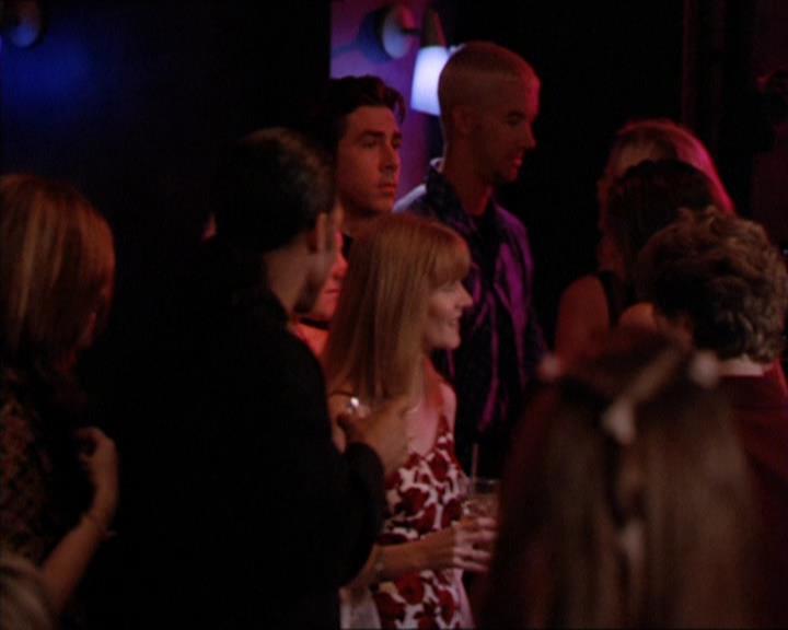 Charmed-Online_dot_net-2x05TheDevilsMusic1787.jpg
