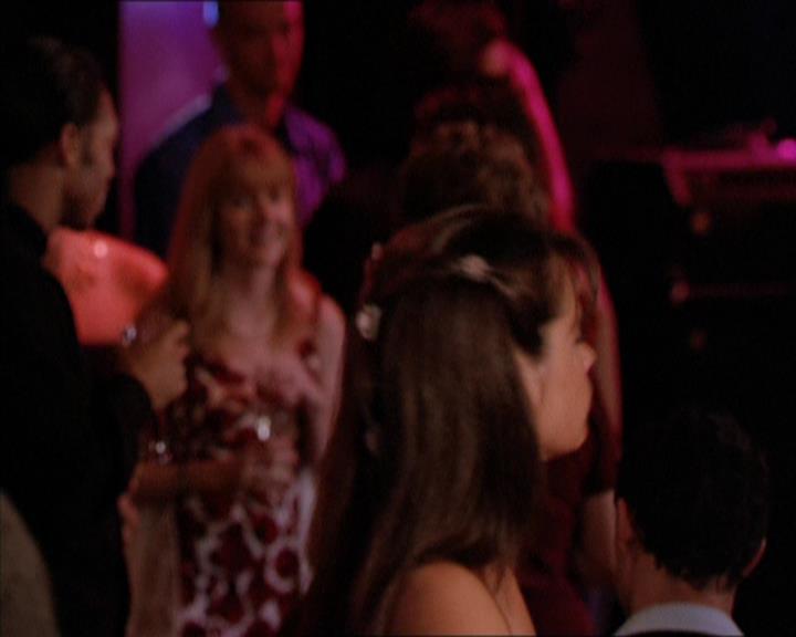 Charmed-Online_dot_net-2x05TheDevilsMusic1789.jpg