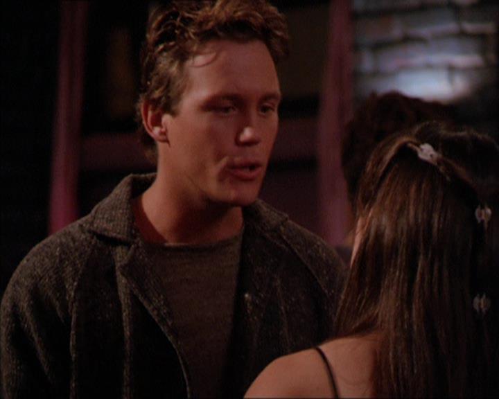 Charmed-Online_dot_net-2x05TheDevilsMusic1819.jpg