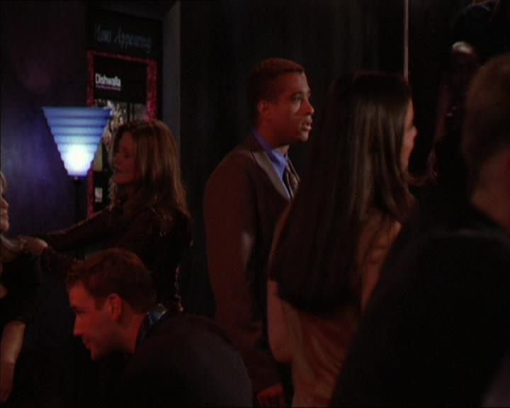 Charmed-Online_dot_net-2x05TheDevilsMusic1871.jpg
